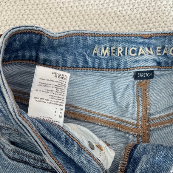 American Eagle Outfitters Light Blue Jean Shorts - Picture 2 of 3
